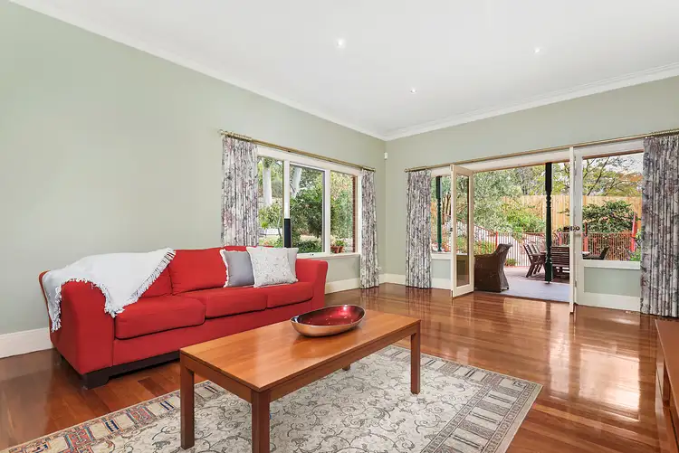 Fifth view of Homely house listing, 11 Jedem Close, Viewbank VIC 3084