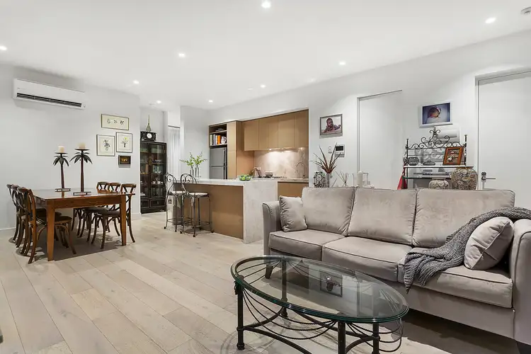 Third view of Homely apartment listing, 3 / 12 A Spring Road, Malvern VIC 3144