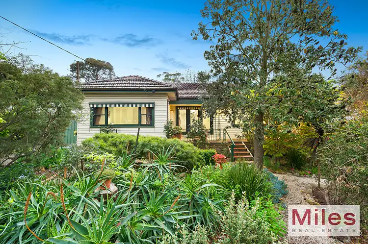 11 Manton Street, Heidelberg VIC 3084