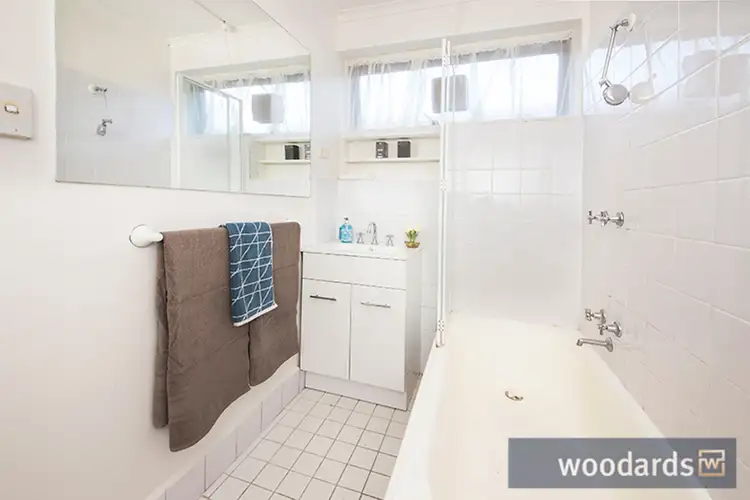 Fifth view of Homely apartment listing, 2/38 Lillimur Road, Ormond VIC 3204