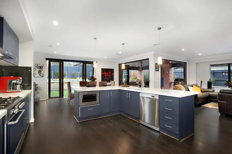 Fourth view of Homely house listing, 11 Queens Parade, Ashwood VIC 3147