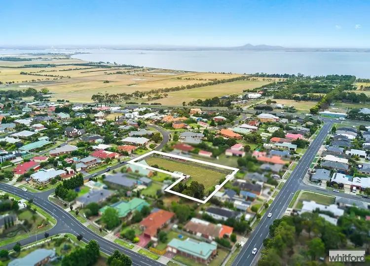 43 Balmoral Gardens, Leopold VIC 3224