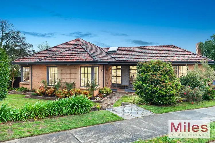 41 McArthur Road, Ivanhoe East VIC 3079