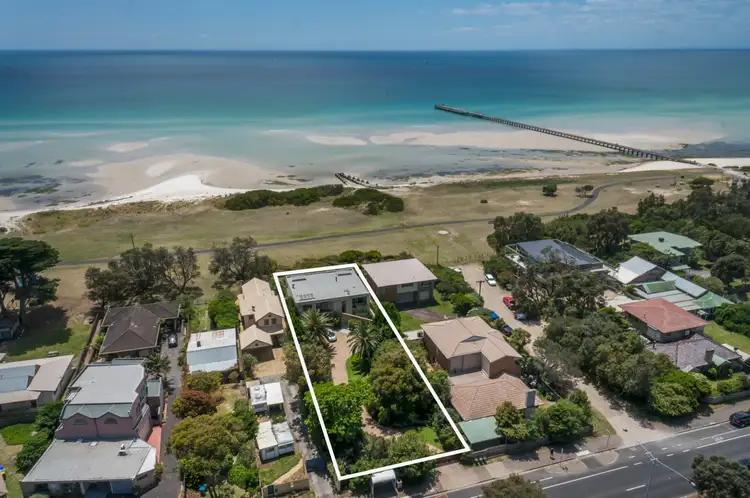 892 Point Nepean Road, Rosebud VIC 3939