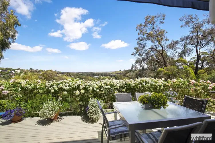 2 Chesterfield Court, Newtown VIC 3220