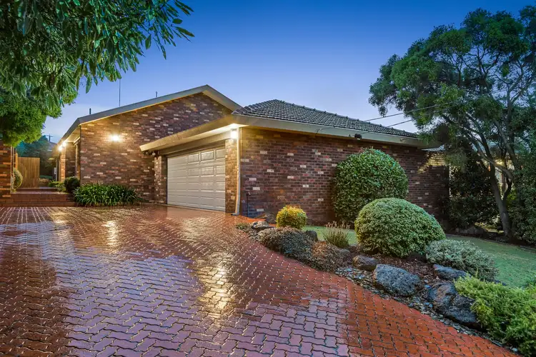 Main view of Homely house listing, 2 Jennifer Court, Vermont South VIC 3133