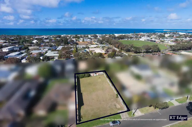 144 Asbury Street East, Ocean Grove VIC 3226