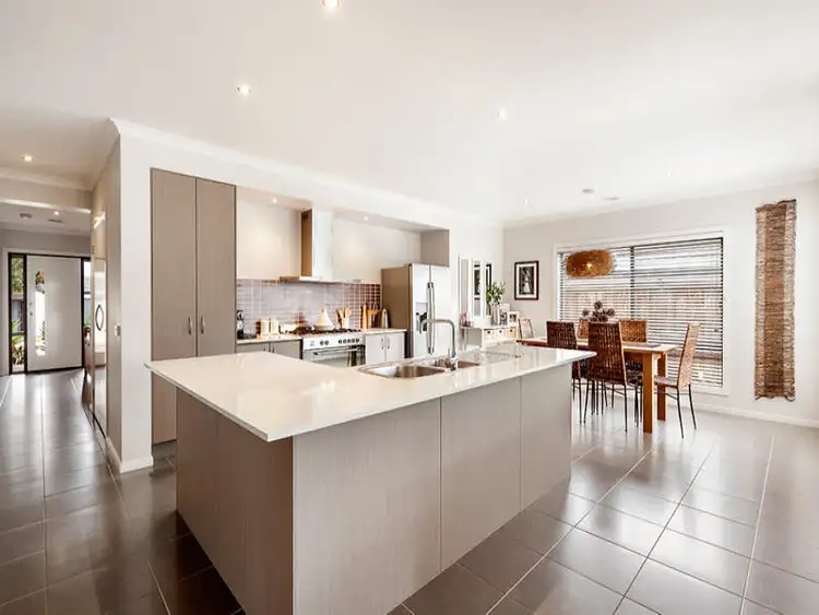 Second view of Homely house listing, 8 Inlander Way, Doreen VIC 3754