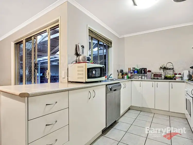 Second view of Homely house listing, 2 Calais Court, Hoppers Crossing VIC 3029