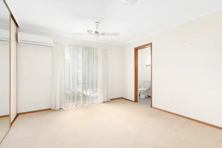 Sixth view of Homely house listing, 9 Damien Court, Pakenham VIC 3810
