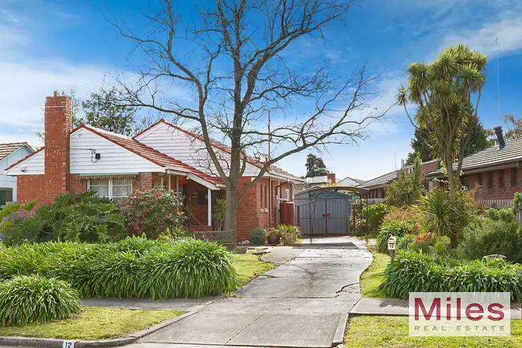 12 Garrett Crescent, Bellfield VIC 3081