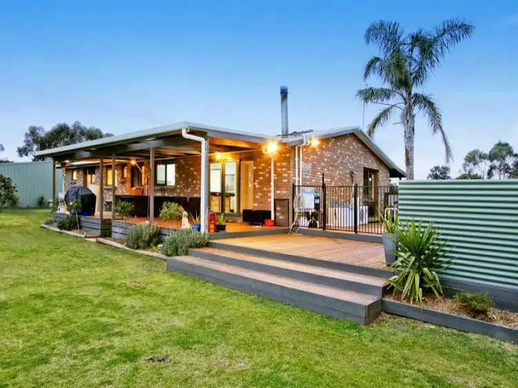 34 Harpley Court, Longford VIC 3851