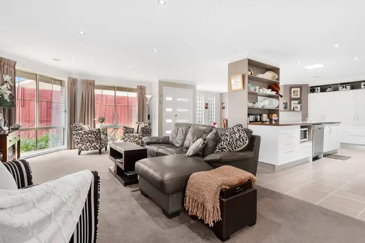 Fourth view of Homely townhouse listing, 2/5 Thomas Street, Pakenham VIC 3810