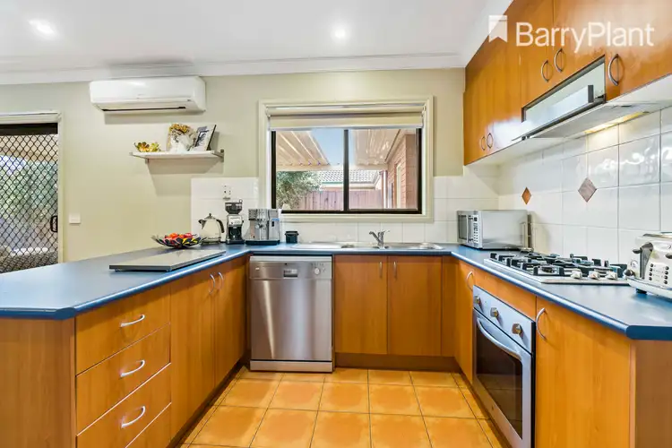 Third view of Homely house listing, 8 Lisa Court, Hoppers Crossing VIC 3029