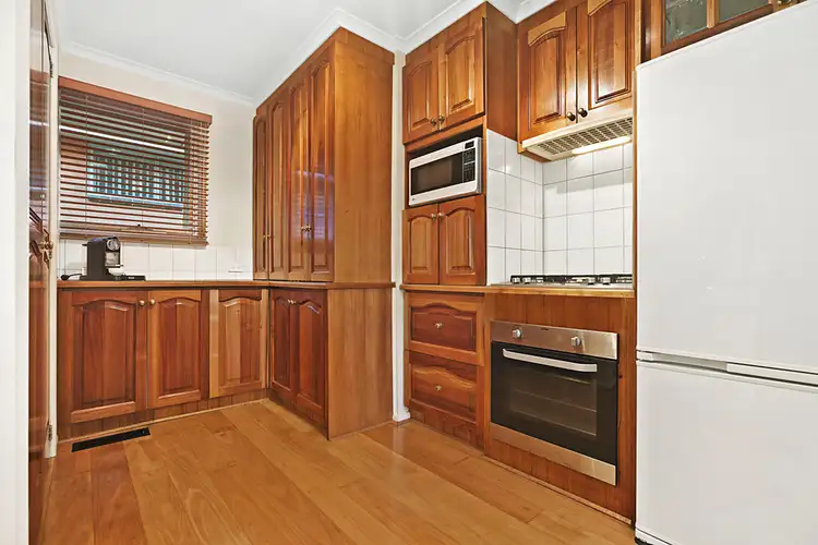 Fifth view of Homely house listing, 9 Rosebud Parade, Viewbank VIC 3084