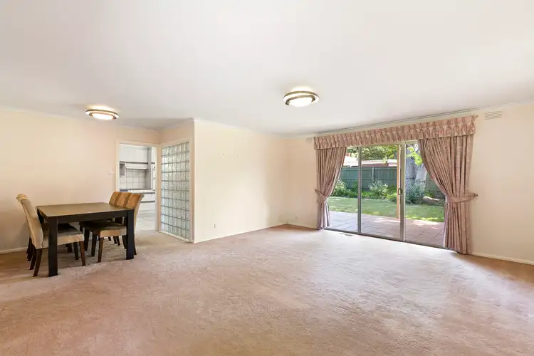 Fifth view of Homely house listing, 9 Laura Grove, Mount Waverley VIC 3149