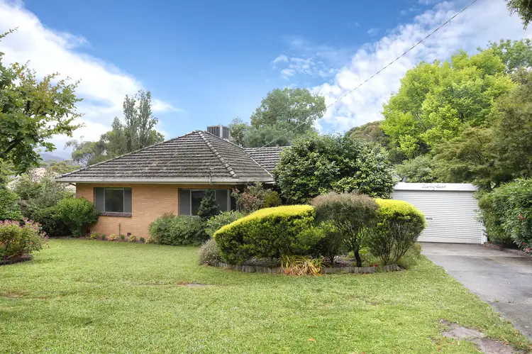 27 Badger Creek Road, Healesville VIC 3777