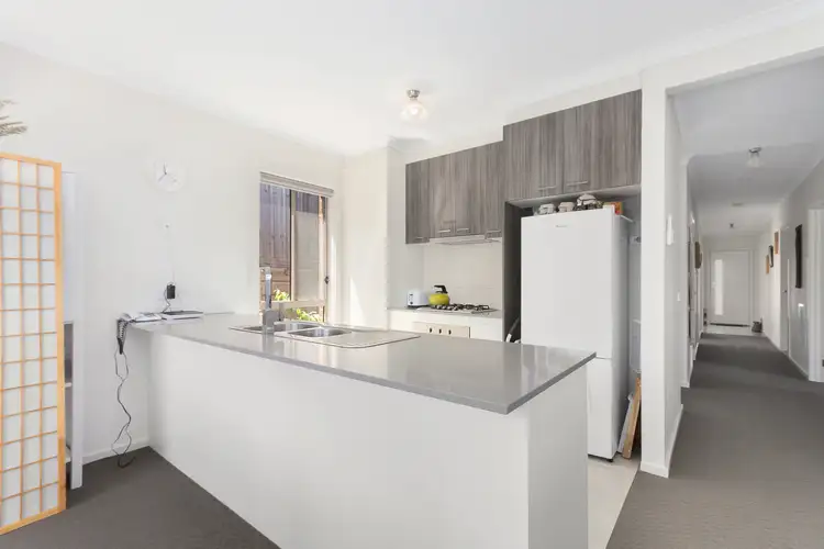 Second view of Homely unit listing, 11/3 Manor View, Pakenham VIC 3810