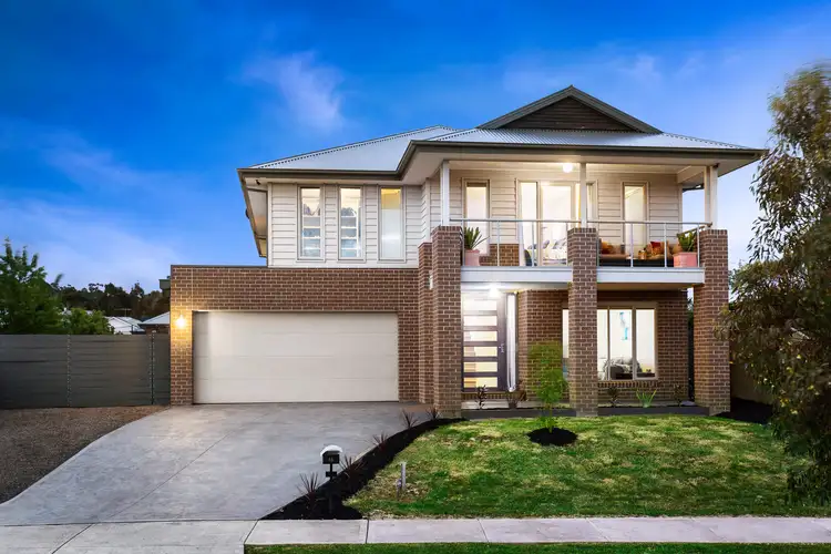 16 Batt Street, Doreen VIC 3754