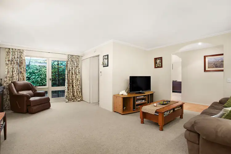 Second view of Homely house listing, 6 Jarman Court, Sorrento VIC 3943
