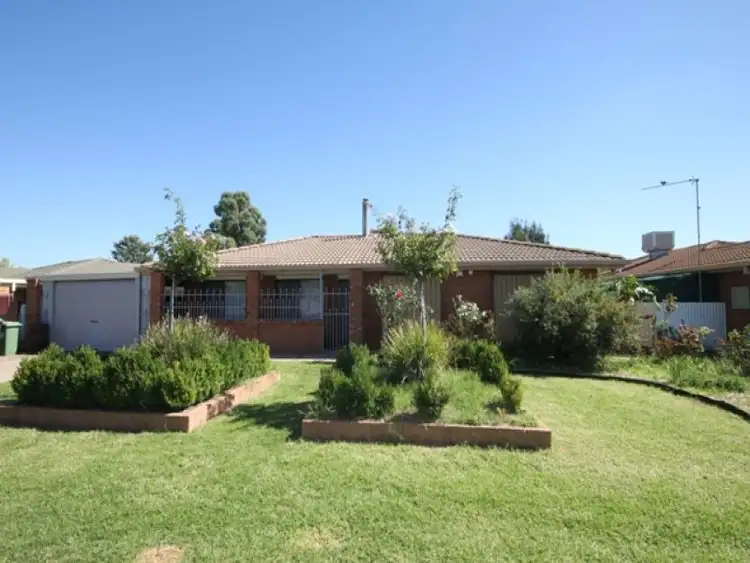 22 Eldershaw Drive, Forest Hill NSW 2651