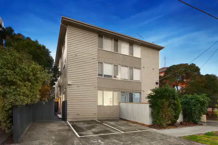 1/5 Celeste Court, St Kilda East VIC 3183