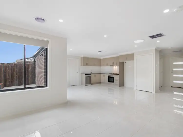 Fourth view of Homely house listing, 2 Maryann Way, Tarneit VIC 3029