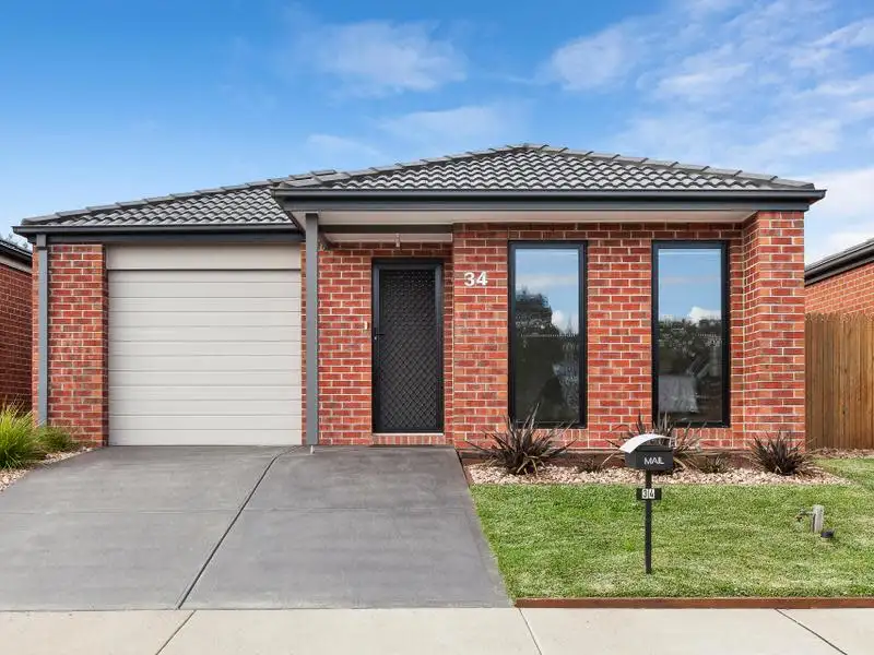 Main view of Homely house listing, 34 Aylesbury Boulevard, Doreen VIC 3754