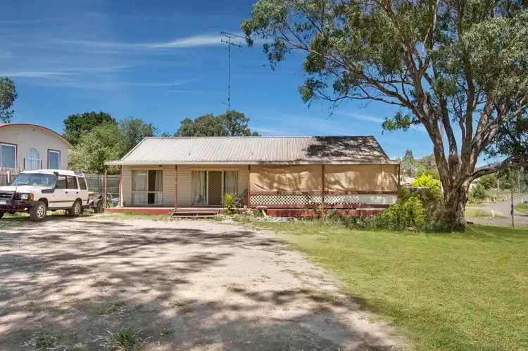 2 Jamieson Street, Broadford VIC 3658