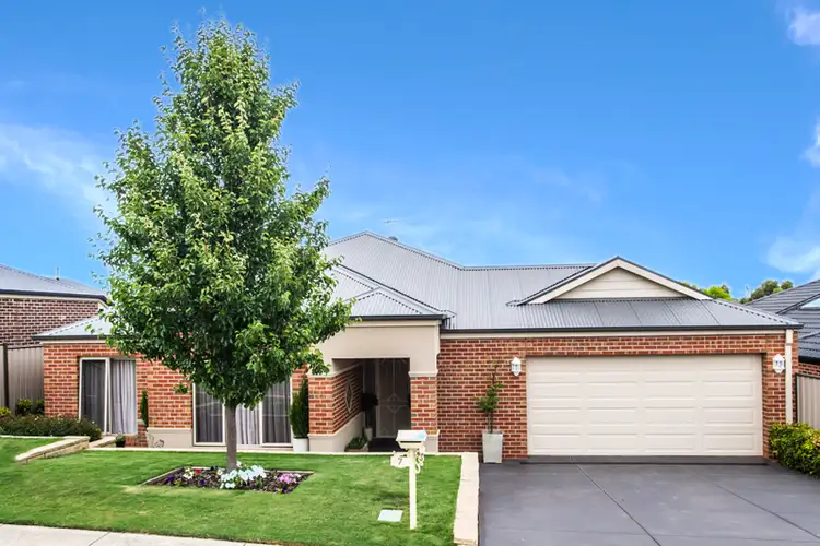 7 Bowerbird Place, Sunbury VIC 3429