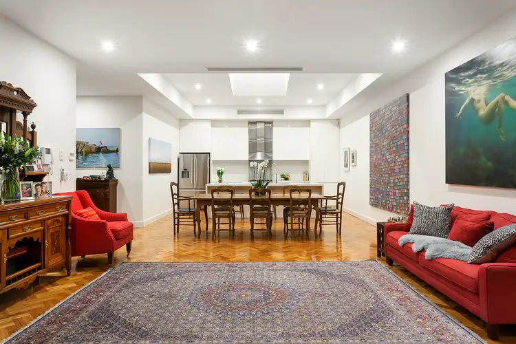 2/241 Cotham Road, Kew VIC 3101