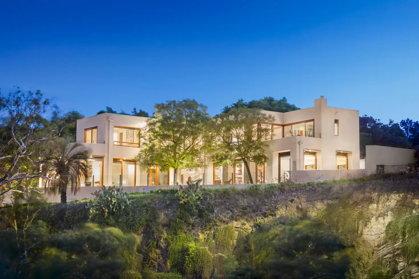 Main view of Homely house listing, 16 Vista Grove, Toorak VIC 3142