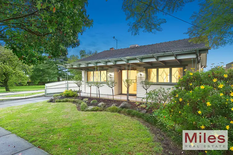 15 Shaw Street, Ivanhoe VIC 3079