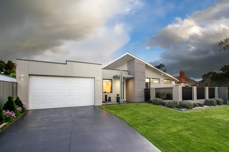 10 Fitzroy Street, Sale VIC 3850