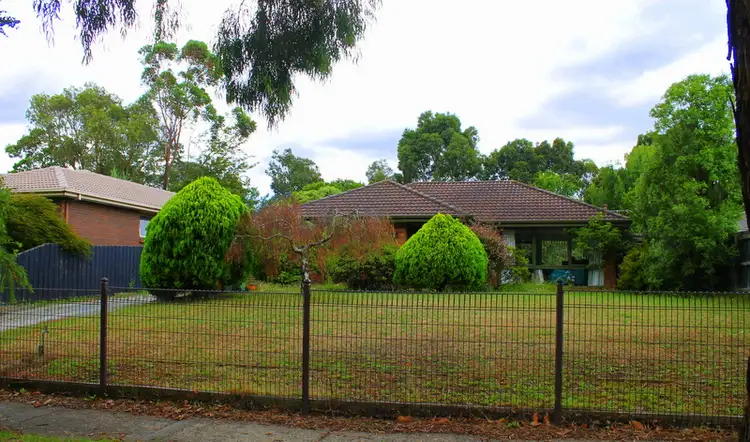 55 Cheviot Avenue, Berwick VIC 3806