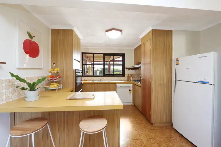 Fifth view of Homely house listing, 8 Nigel Court, Scoresby VIC 3179