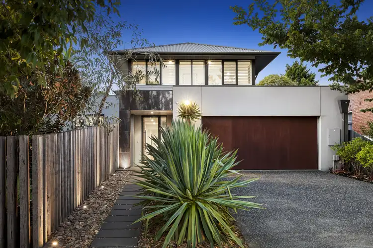125 Linacre Road, Hampton VIC 3188