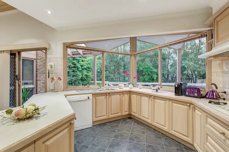Sixth view of Homely house listing, 6 Curlew Court, Yallambie VIC 3085