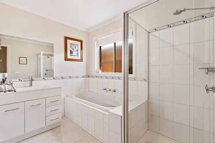 Fifth view of Homely house listing, 7 Parkland Place, Broadford VIC 3658