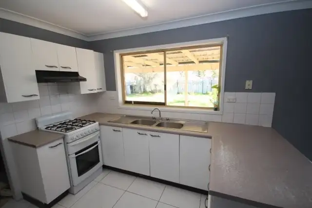 Second view of Homely house listing, 5 Dennis Crescent, Tolland NSW 2650