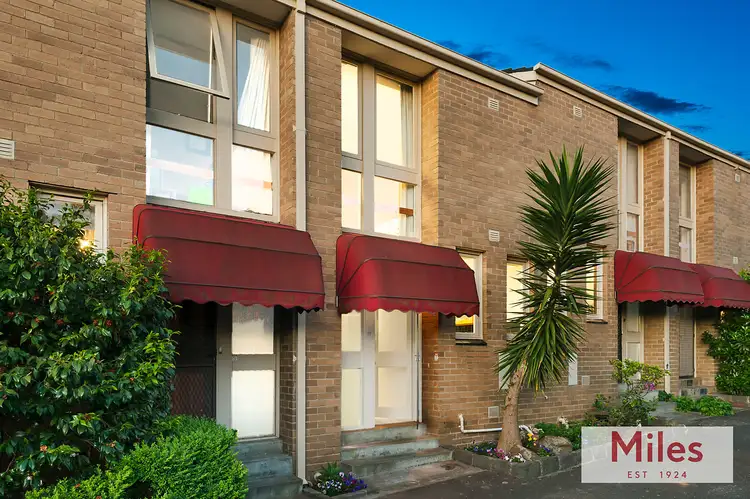 11/18 Silverdale Road, Eaglemont VIC 3084