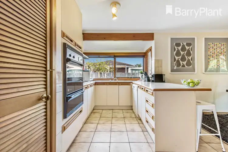 Sixth view of Homely house listing, 1 Shannon Close, Werribee VIC 3030