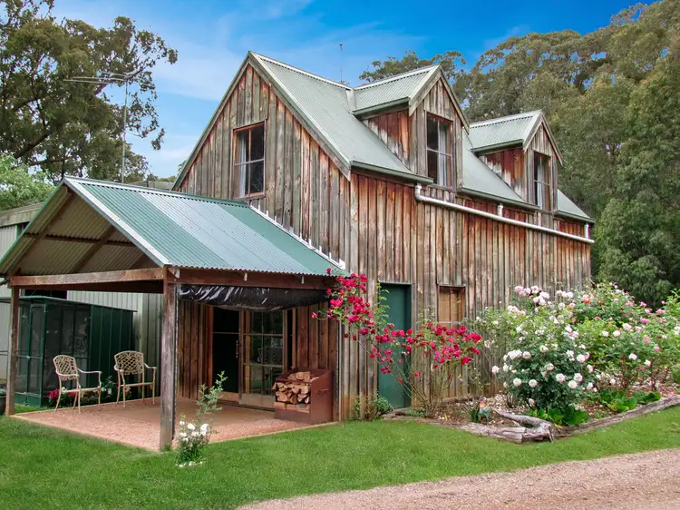 165 Hakea Road, Hoddles Creek VIC 3139