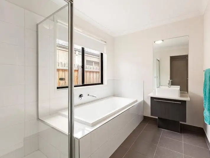 Fifth view of Homely house listing, 14 Persimmon Way, Doreen VIC 3754