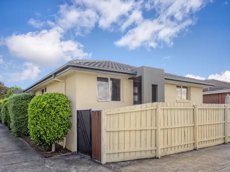 Fifth view of Homely apartment listing, 6/3 Victor Road, Bentleigh VIC 3204