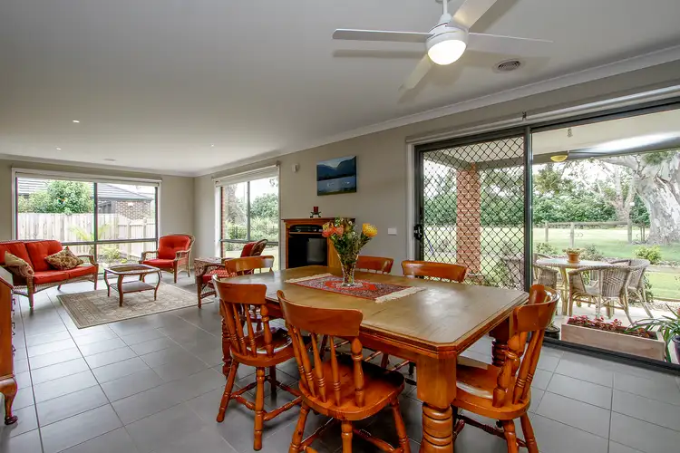 Third view of Homely house listing, 2 Woondella Boulevard, Sale VIC 3850