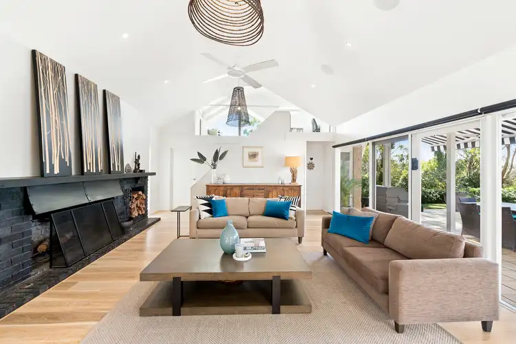 Fourth view of Homely house listing, 4 Hamersley Court, Mount Eliza VIC 3930