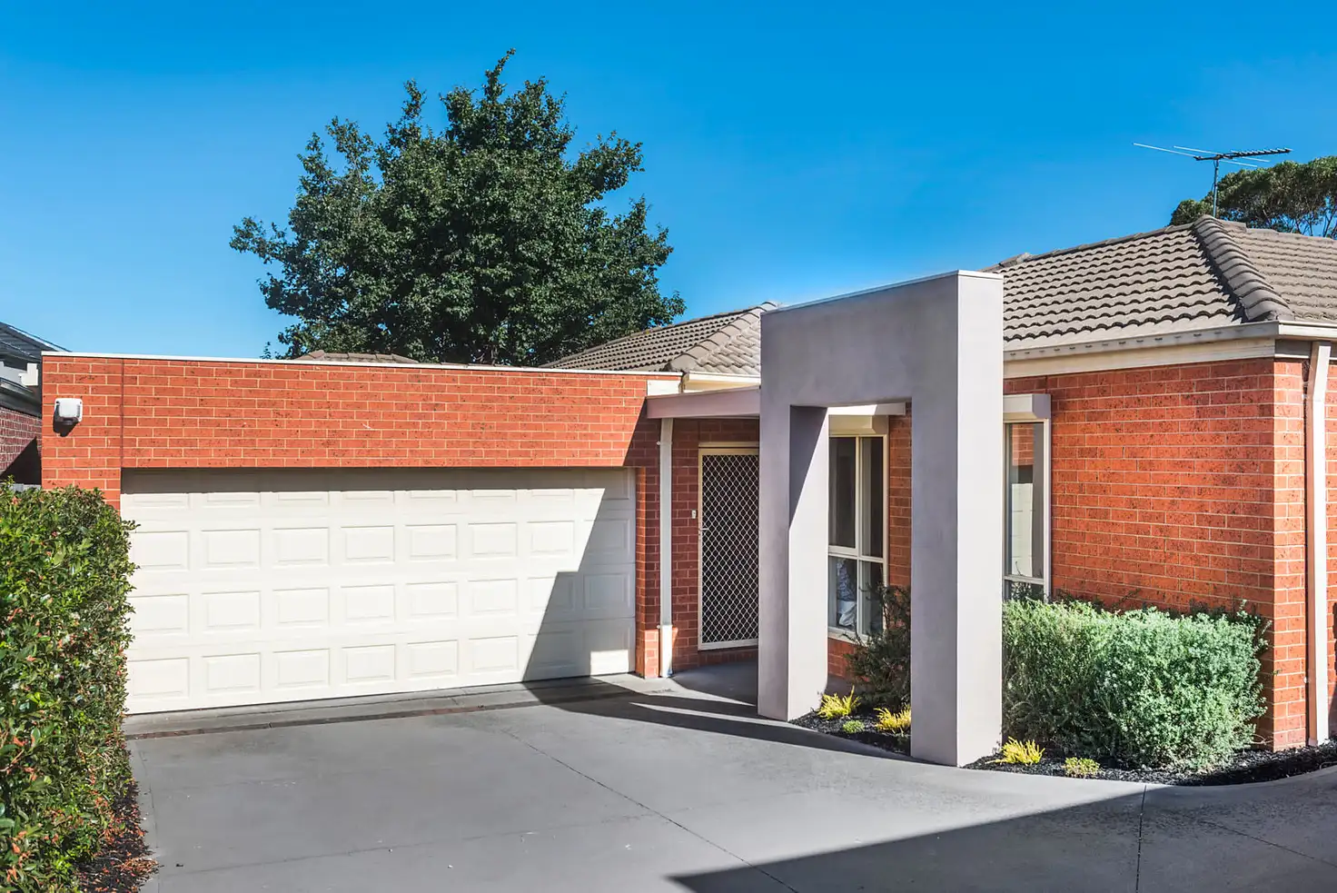 Main view of Homely unit listing, 2/9 Jordan Street, Ashwood VIC 3147
