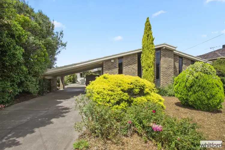 90 Tahara Street, Hamlyn Heights VIC 3215