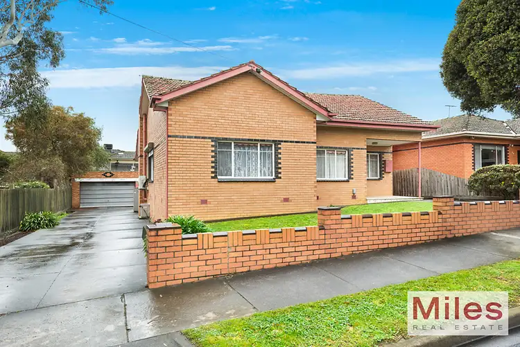 33 Livingstone Street, Ivanhoe VIC 3079